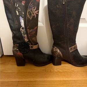 Floral Patterned Black and Brown Women's Boots